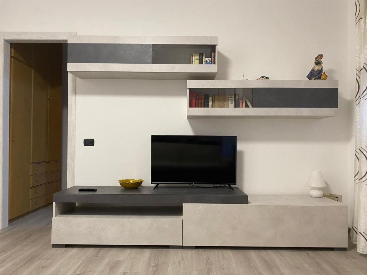 Rho Fiera Apartment Eksteriør billede